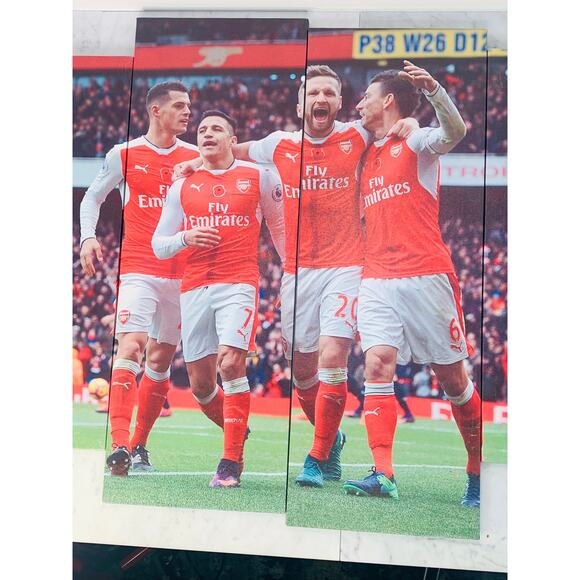 ARSENAL Fútbol Club AFC Goal Celebration 4-Piece Canvas Wrap TOTTENHAM 2016 EUC - Picture 3 of 12